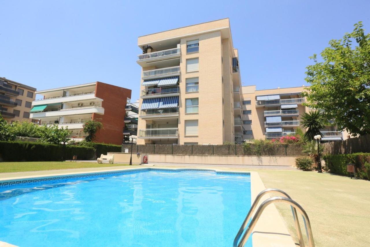 Roura 2 Planet Costa Dorada Apartment La Pineda Bagian luar foto