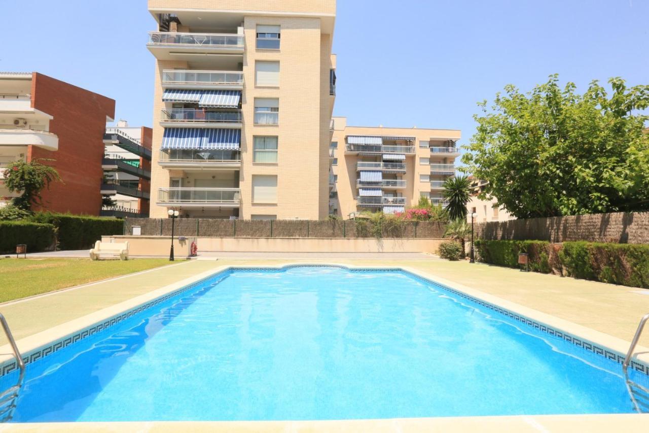 Roura 2 Planet Costa Dorada Apartment La Pineda Bagian luar foto