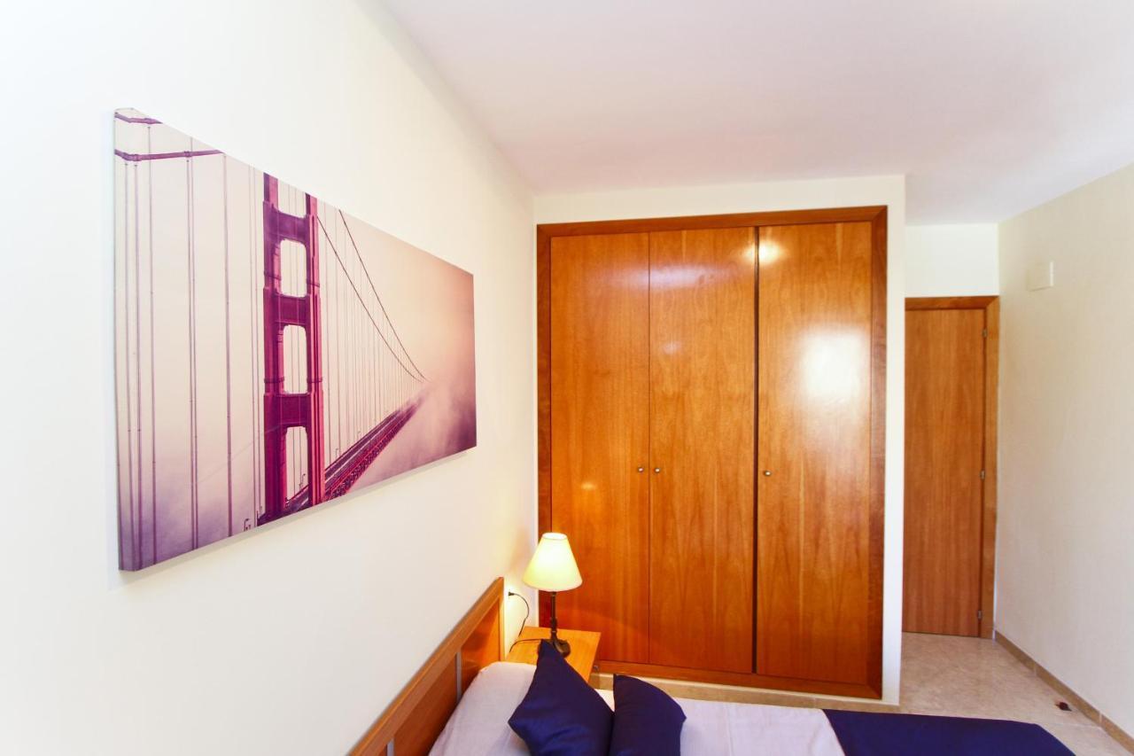 Roura 2 Planet Costa Dorada Apartment La Pineda Bagian luar foto